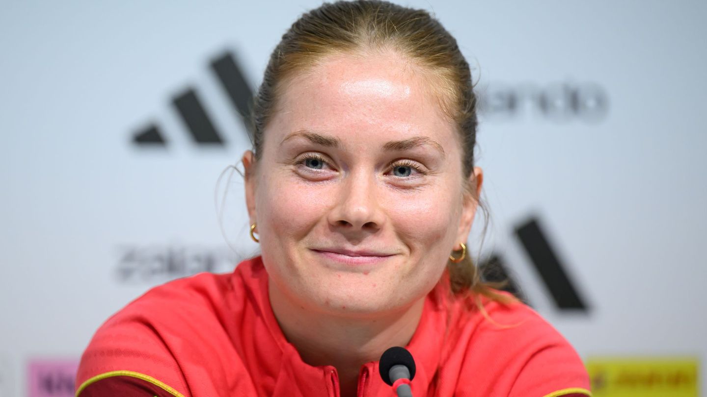 Führungsfigur im Nationalteam: Chelsea-Profi Sjoeke Nüsken. Foto: Robert Michael/dpa