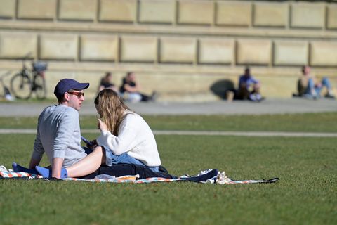 Es wird heute sonnig in Bayern. (Archivbild) Foto: Malin Wunderlich/dpa