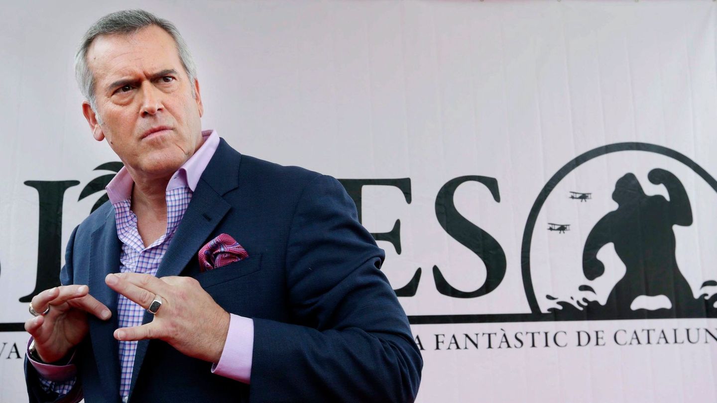 Bruce Campbell muss wegen einer Krebsdiagnose beruflich kürzertreten. (Archivbild) Foto: picture alliance / dpa