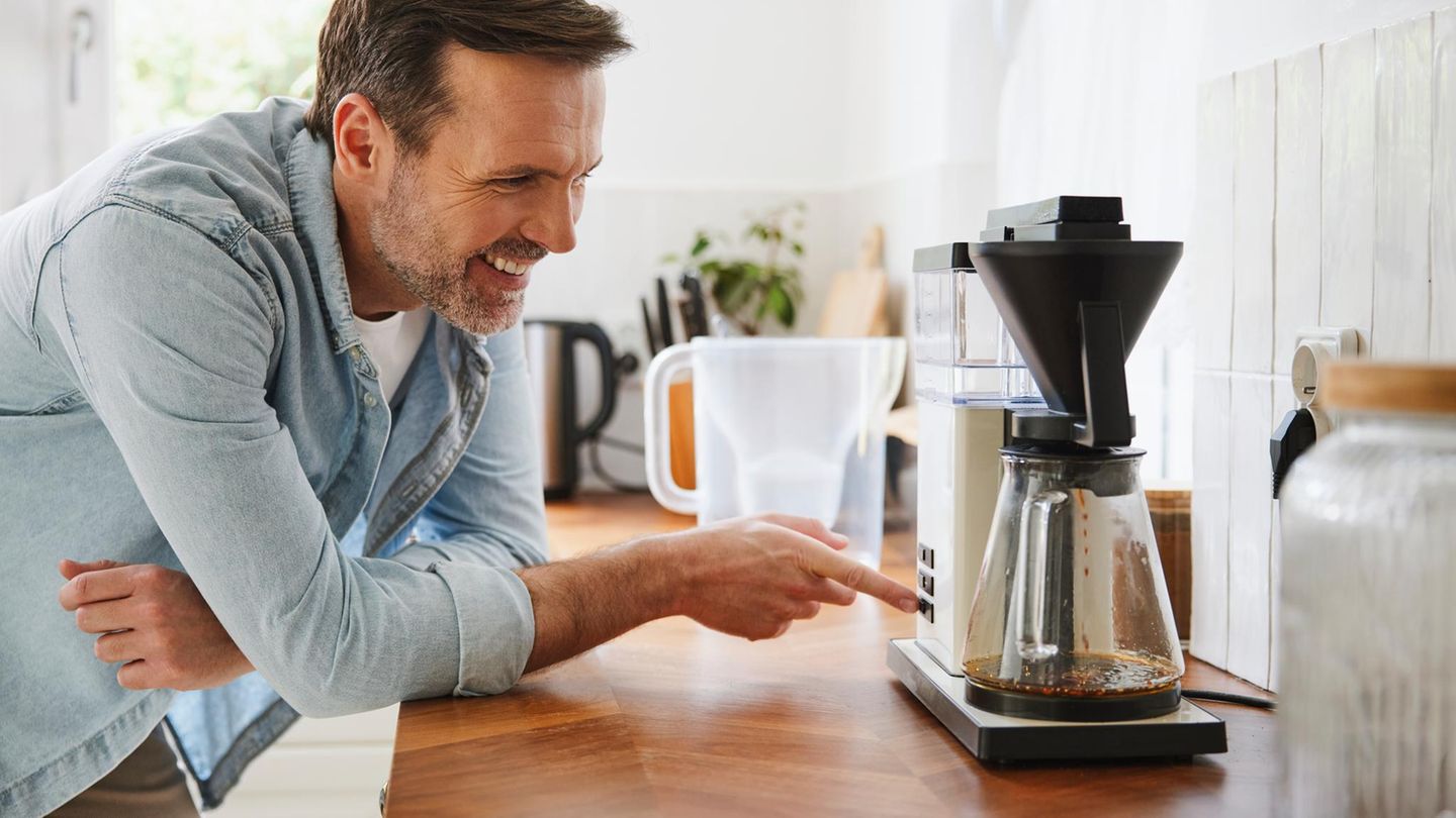 Nur 28 Euro: Bei Amazon gibt es jetzt eine Filterkaffeemaschine zum Schnäppchenpreis