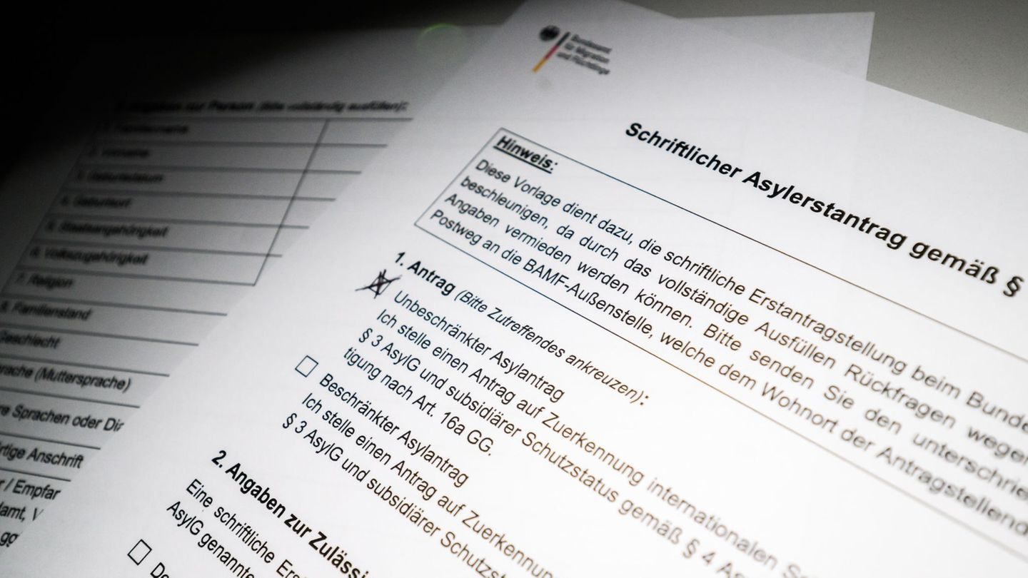 Migration: EU-Agentur: Erneut deutlicher Rückgang von Asylanträgen