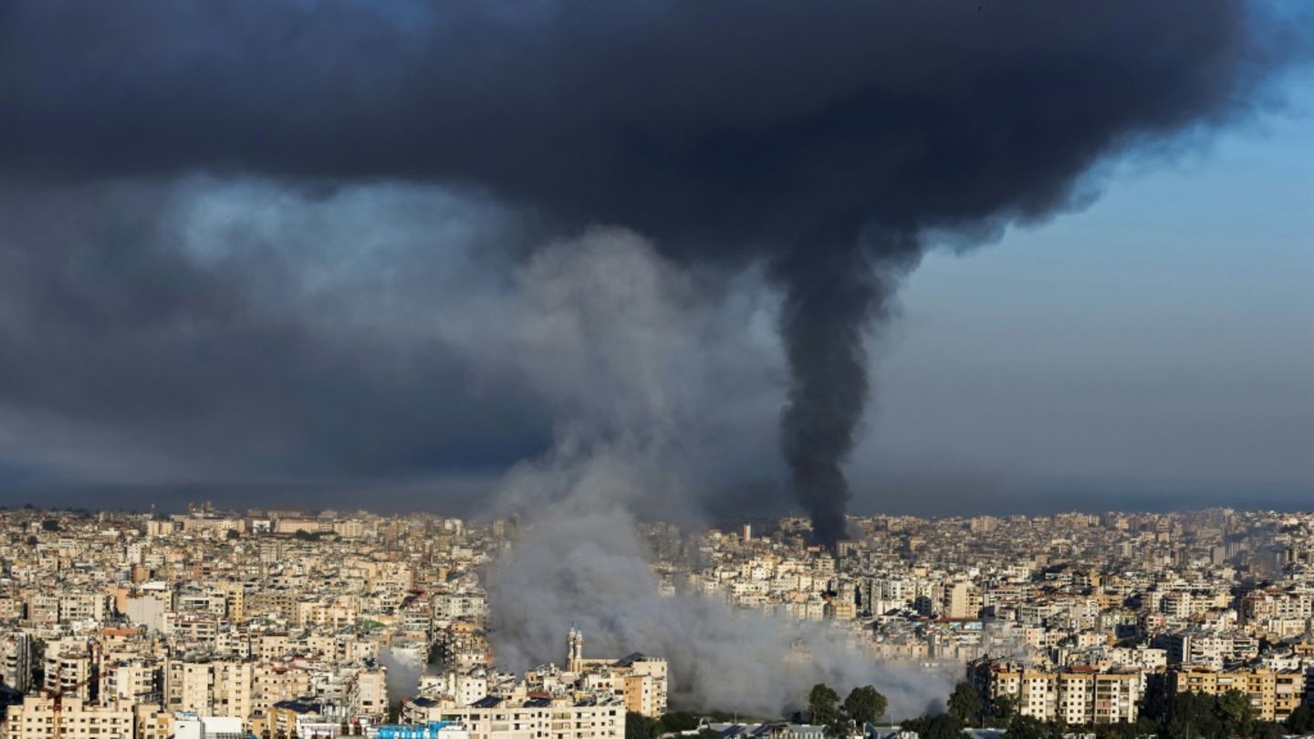 Rauchwolken über Beirut