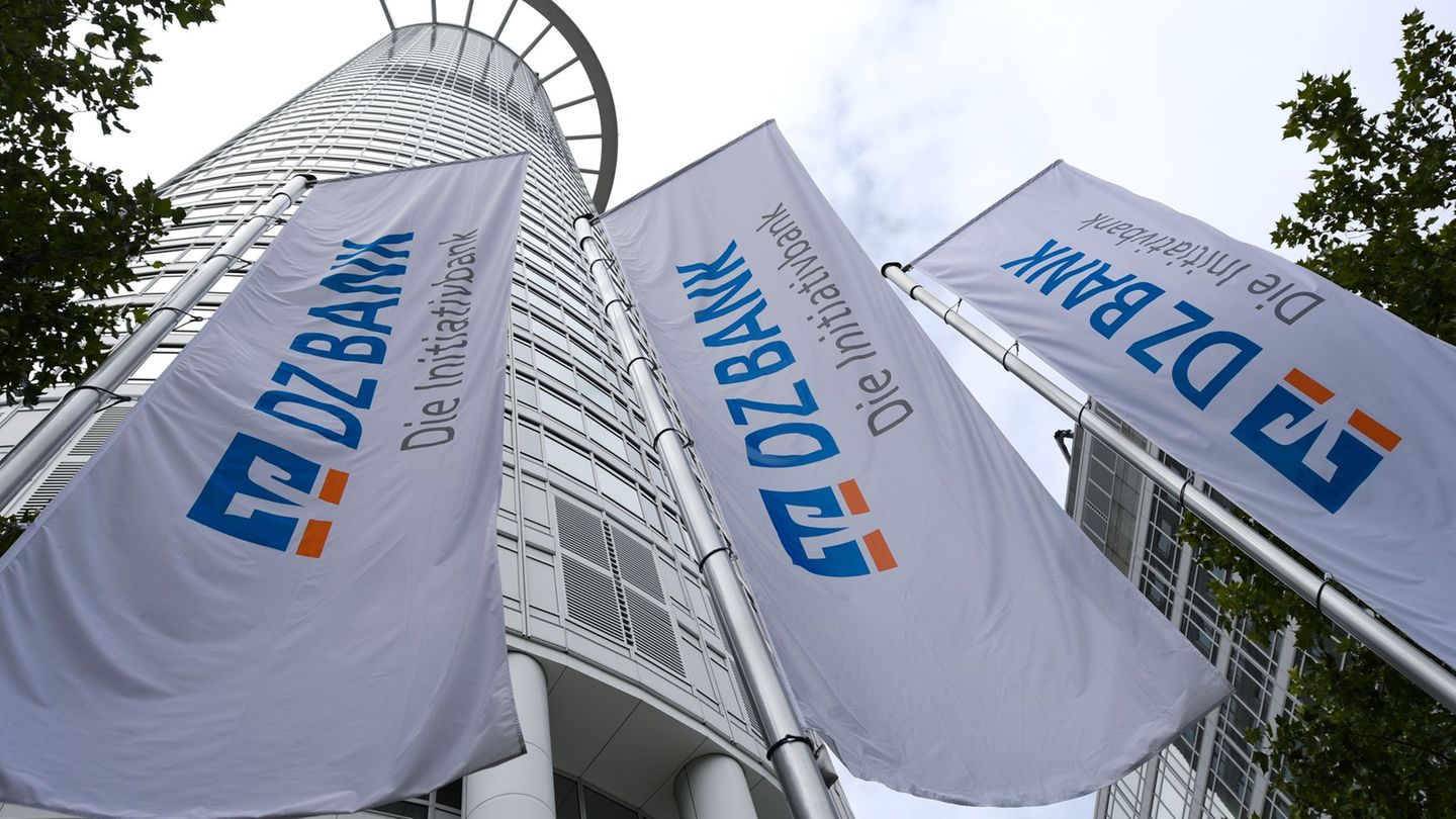 Finanzen: DZ Bank erzielt Rekordgewinn - Versicherung R+V glänzt