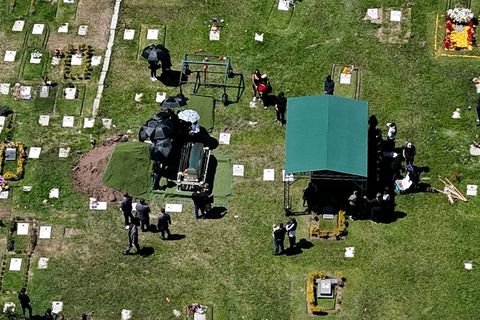 Luftaufnahme von der Beisetzung "El Menchos"