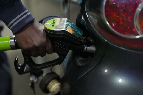 An den Tankstellen stiegen die Preise am Dienstag weiter. Foto: Marcus Brandt/dpa