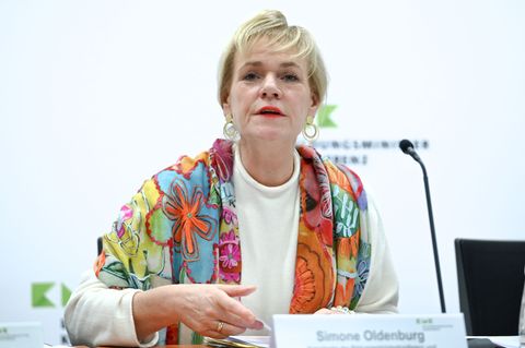 Nach Worten von MV-Bildungsministerin Oldenburg sollen 2.000 Hortplätze neu entstehen, um den Rechtsanspruch erfüllen zu können.