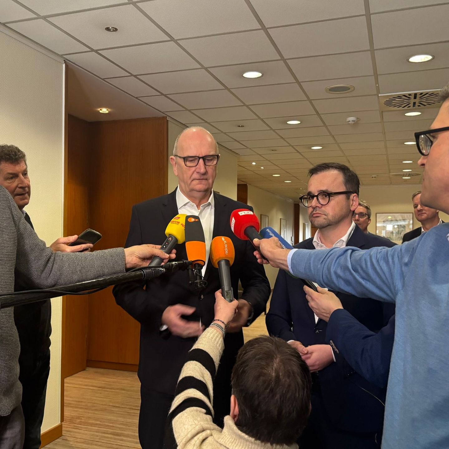 Die SPD von Ministerpräsident Dietmar Woidke und die CDU von Landeschef Jan Redmann stehen vor dem Abschluss der Koalitionsverha