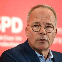 Die schwarz-rote Bundesregierung hat es bisher vermieden, sich eindeutig zur Völkerrechtsfrage zu positionieren. Foto: Elisa Sch