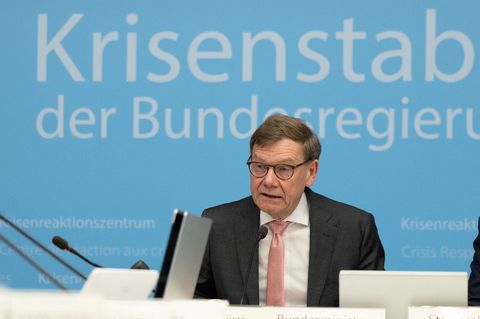 Außenminister Johann Wadephul (CDU) hatte am Montag nach einer Sitzung des Krisenstabes der Bundesregierung Charterflüge zur Rüc