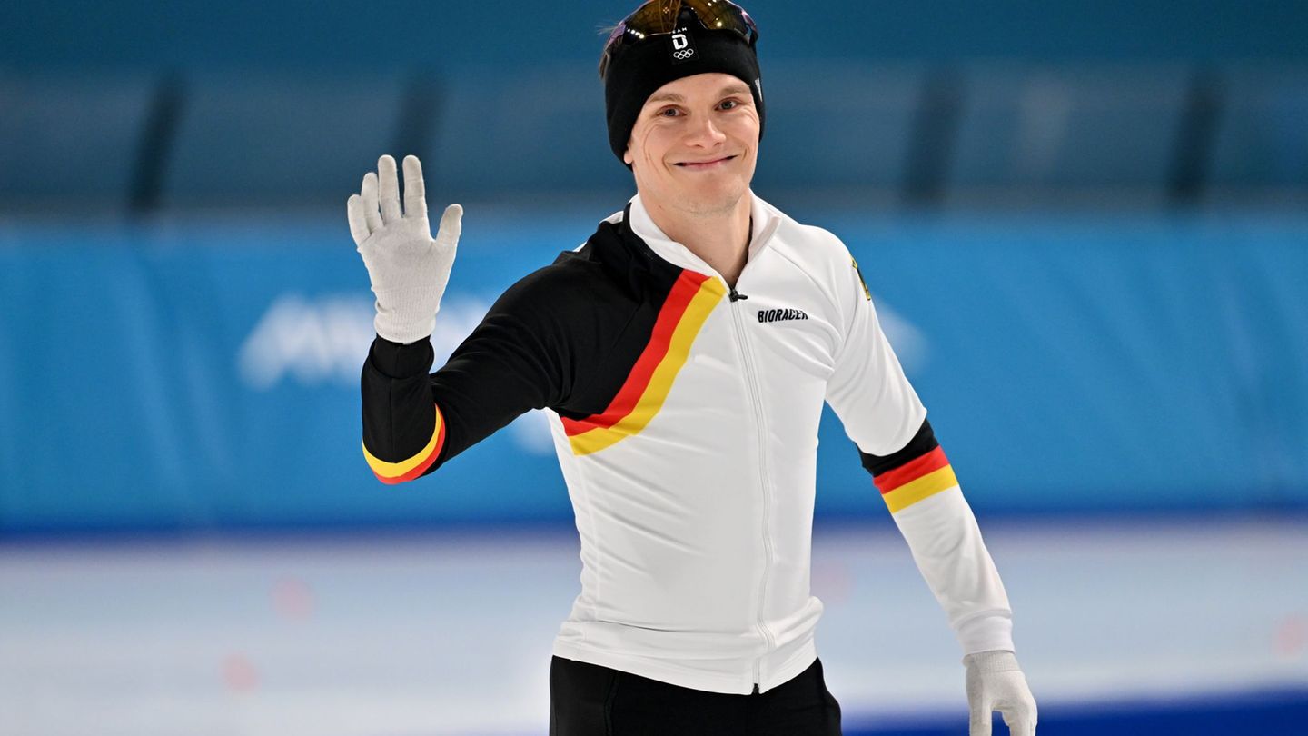 Eisschnelläufer Felix Maly verzichtet freiwillig auf eine WM-Teilnahme. (Archivbild) Foto: Peter Kneffel/dpa