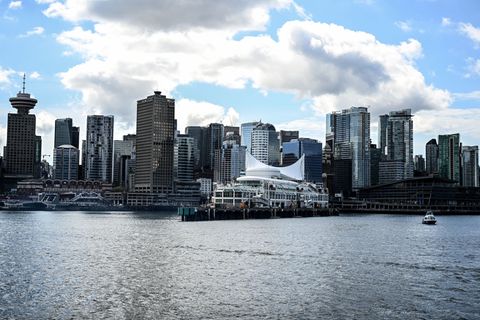 Die kanadische Provinz British Columbia will künftig die Zeit nicht mehr umstellen. (Archivfoto) Foto: Britta Pedersen/dpa