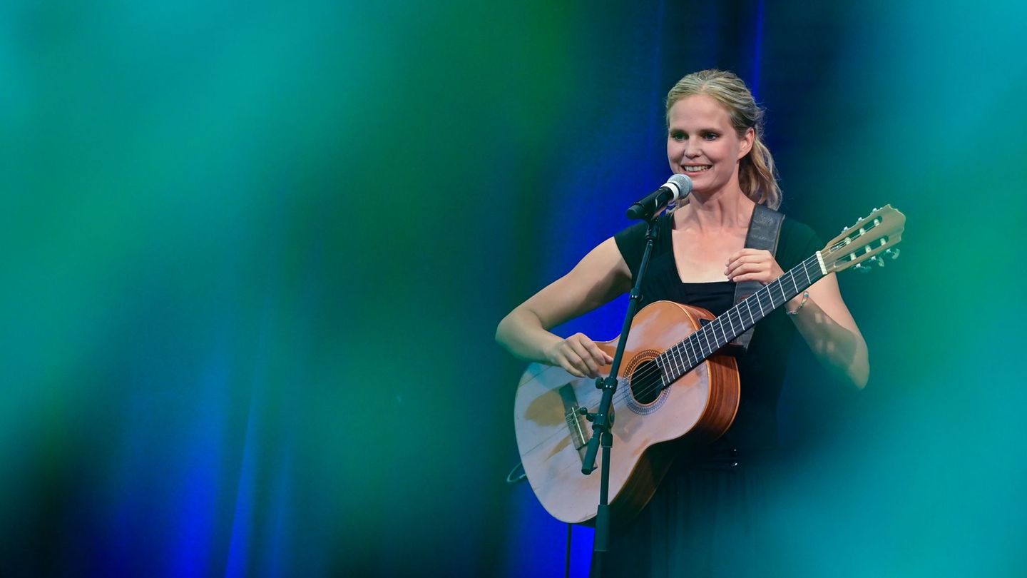 Rudolstadt Festival: Weltmusikpreis Ruth geht an Künstlerin Dota Kehr