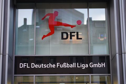 Der DFL, die künftig einfach Bundesliga heißt, stehen zur Umsetzung des Kostendeckels reichhaltige Strafmaßnahmen zur Verfügung