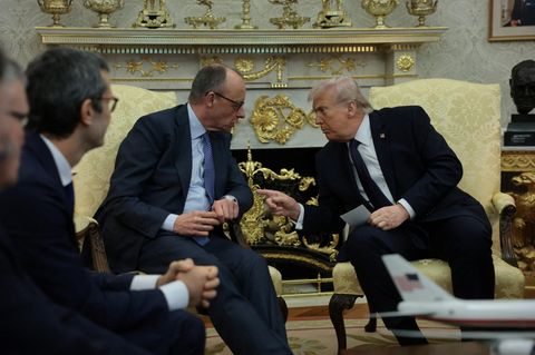 Merz Trump Oval Office Iran