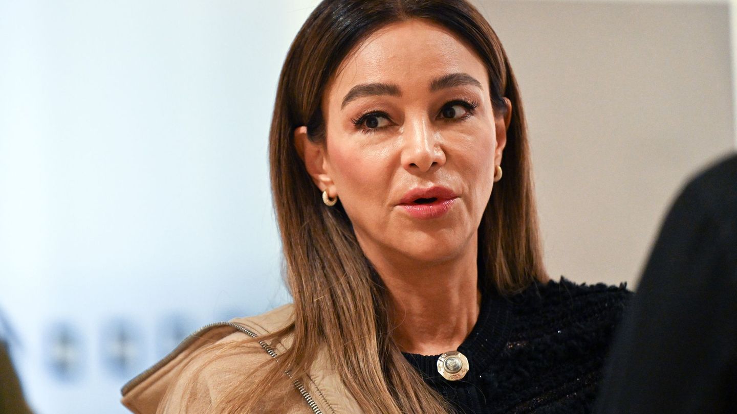 Verona Pooth vermisst Sohn Rocco, der in Dubai festsitzt. (Archivfoto) Foto: Federico Gambarini/dpa