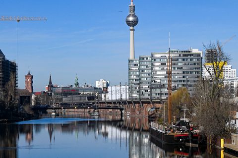 In der Nacht wird es eisig: In Bodennähe ist Frost bis zu minus zehn Grad zu erwarten. Foto: Jens Kalaene/dpa