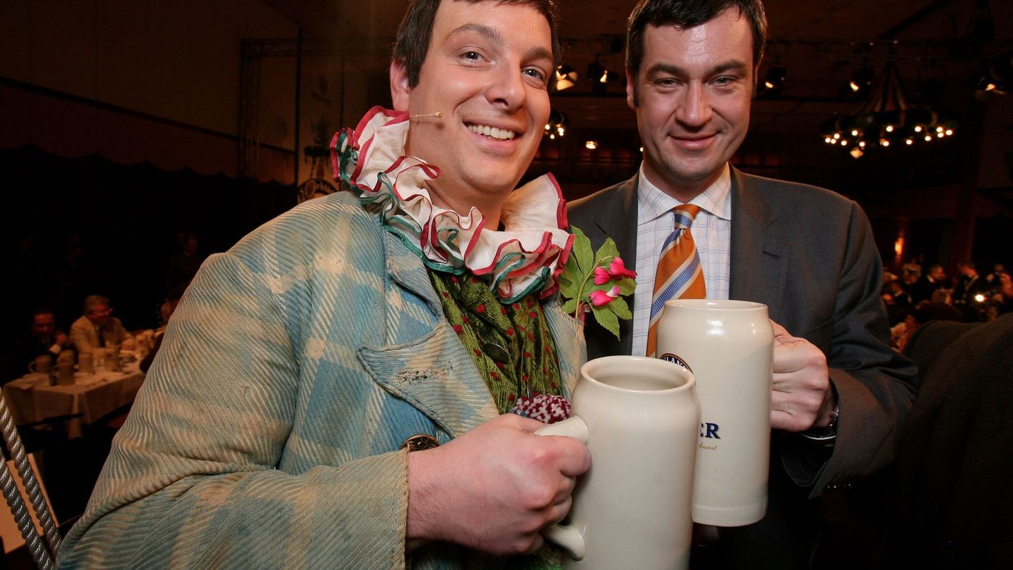 Der diesjährige Fastenredner Stephan Zinner (links) verkörperte beim traditionellen Singspiel lange Zeit Markus Söder – auch zu Zeiten, als der noch gar nicht Ministerpräsident war.