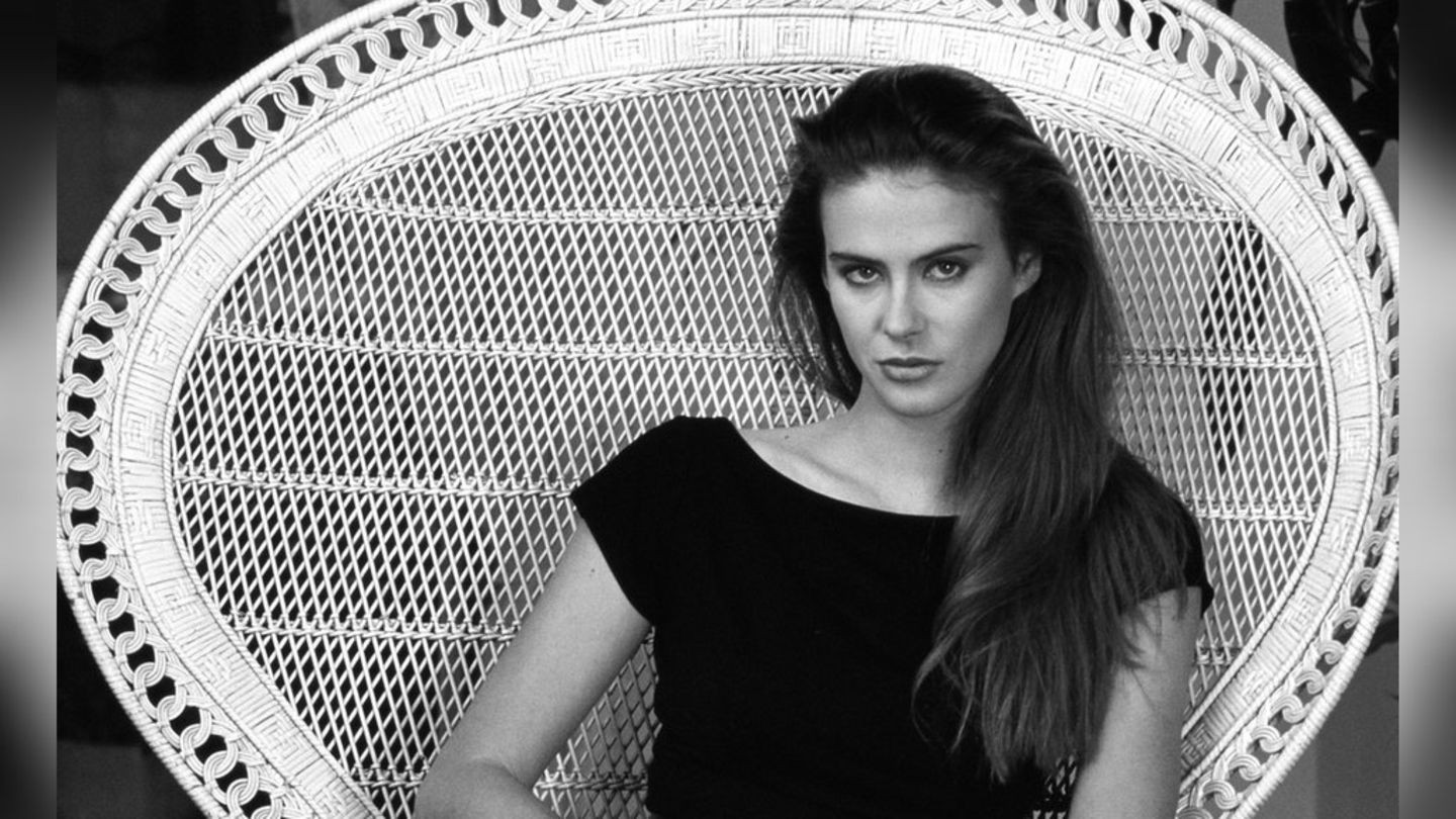 Annabel Schofield: Mode-Ikone und "Dallas"-Star ist gestorben