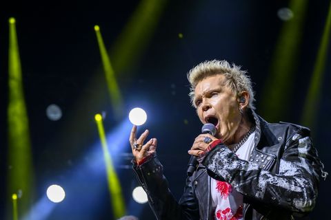 Billy Idol war in den 80er-Jahren der Posterboy des Mainstream-Punks. (Archivbild) Foto: Laurent Gillieron/Keystone/dpa