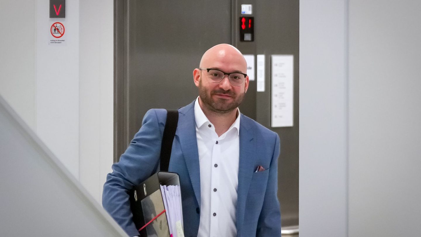 Brandenburgs Innenminister René Wilke soll ein neues Ministeramt bekommen. Foto: Soeren Stache/dpa