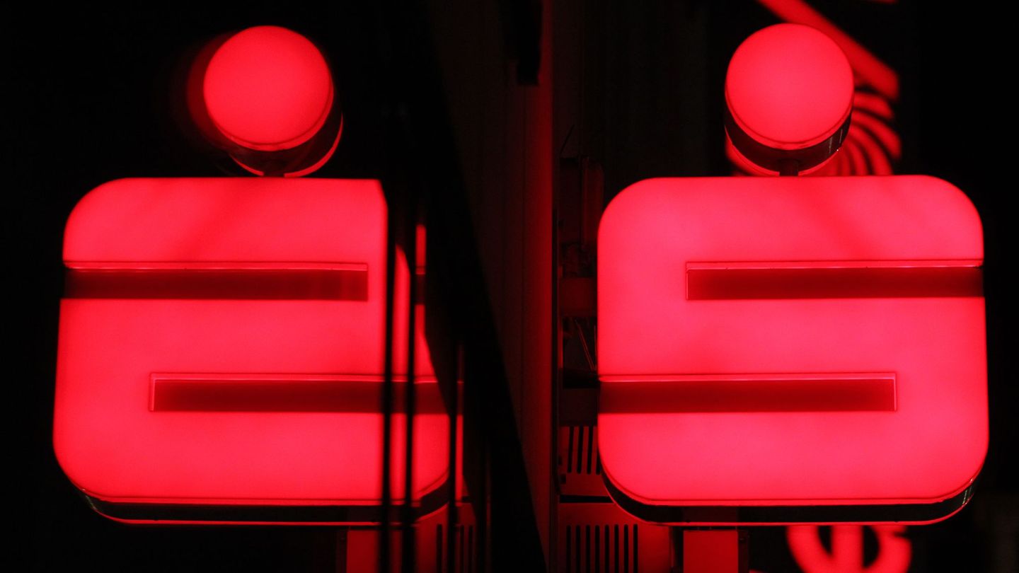 Schrumpfkurs adé: Jahre des Personalabbaus bei Sparkassen beendet