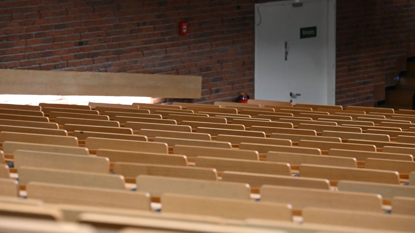 Auf die Berliner Hochschulen kommen Mehrkosten in Höhe von rund 39 Millionen Euro für 2025 und 2026 zu, so die LKRP. (Symbolbild