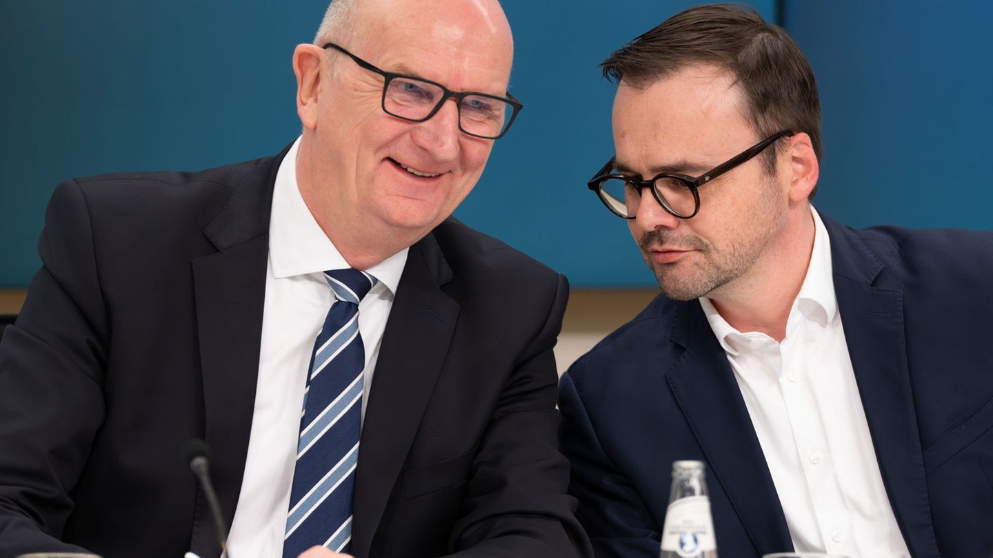 Brandenburgs SPD-Ministerpräsident Dietmar Woidke und CDU-Landeschef Jan Redmann haben sich nach eigener Darstellung bei den Koa