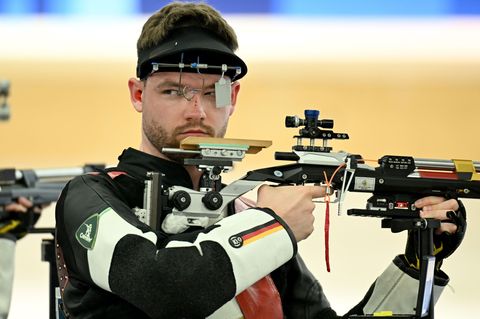Maximilian Ulbrich holte mit seinem Team den EM-Titel mit dem Luftgewehr und im Einzel Silber. (Archivbild) Foto: Sina Schuldt/d