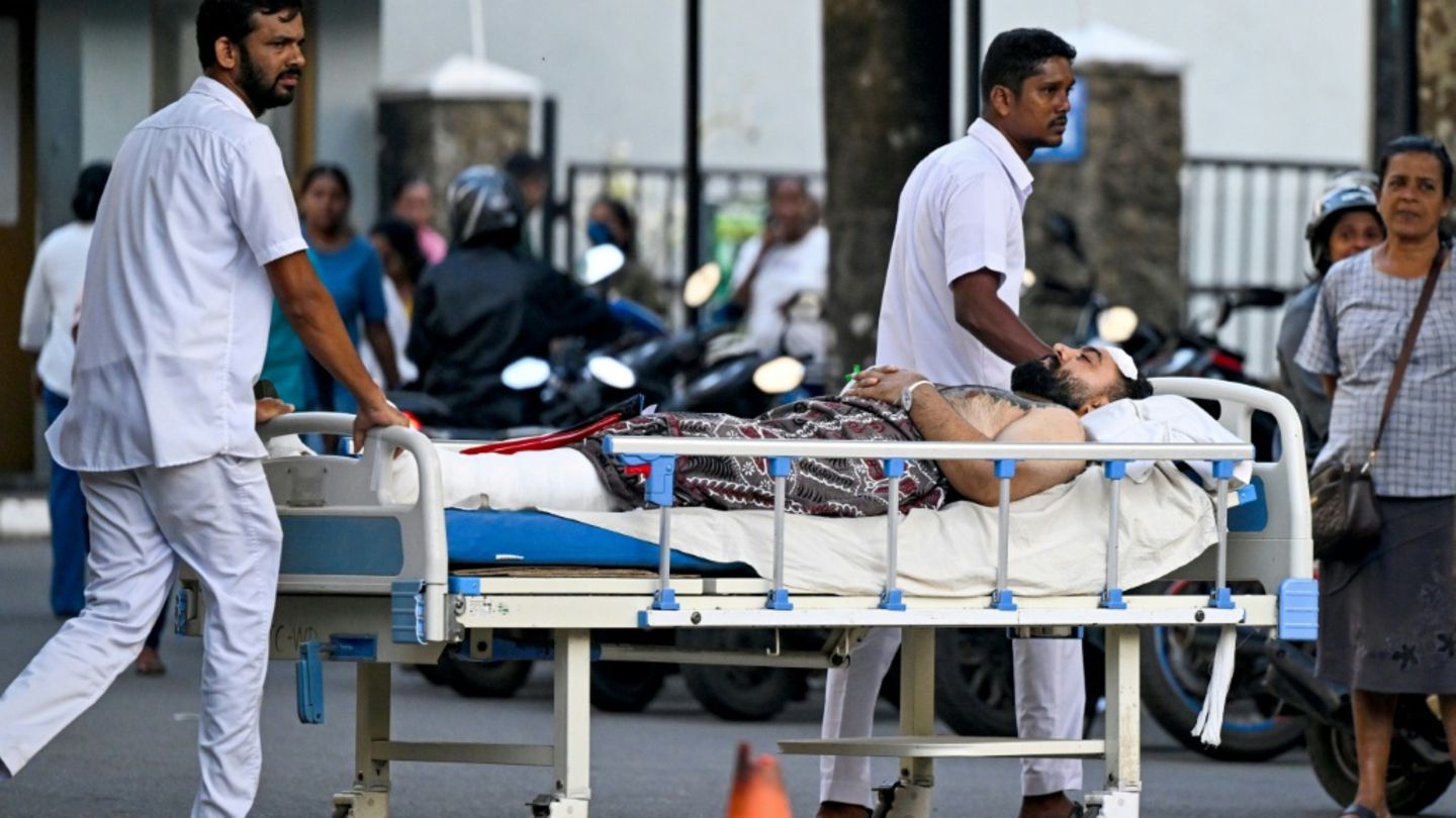 Verletzter iranischer Matrose an einem Krankenhaus in Sri Lanka