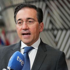 Spanien hat Bundeskanzler Friedrich Merz (CDU) mangelnde Solidarität angesichts der Kritik von US-Präsident Donald Trump an dem