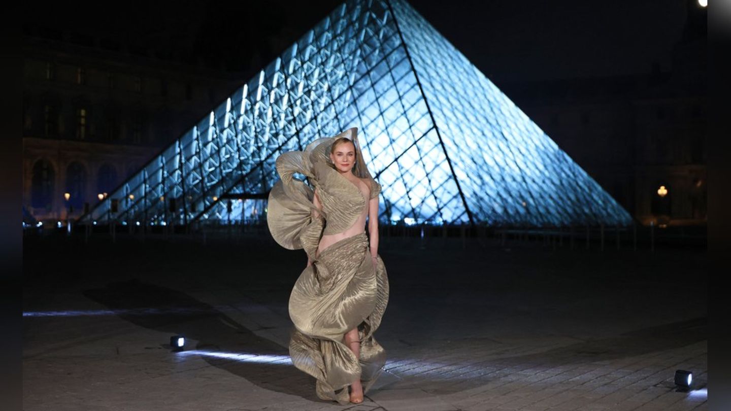 Diane Kruger: Couture-Kunstwerk erobert Paris