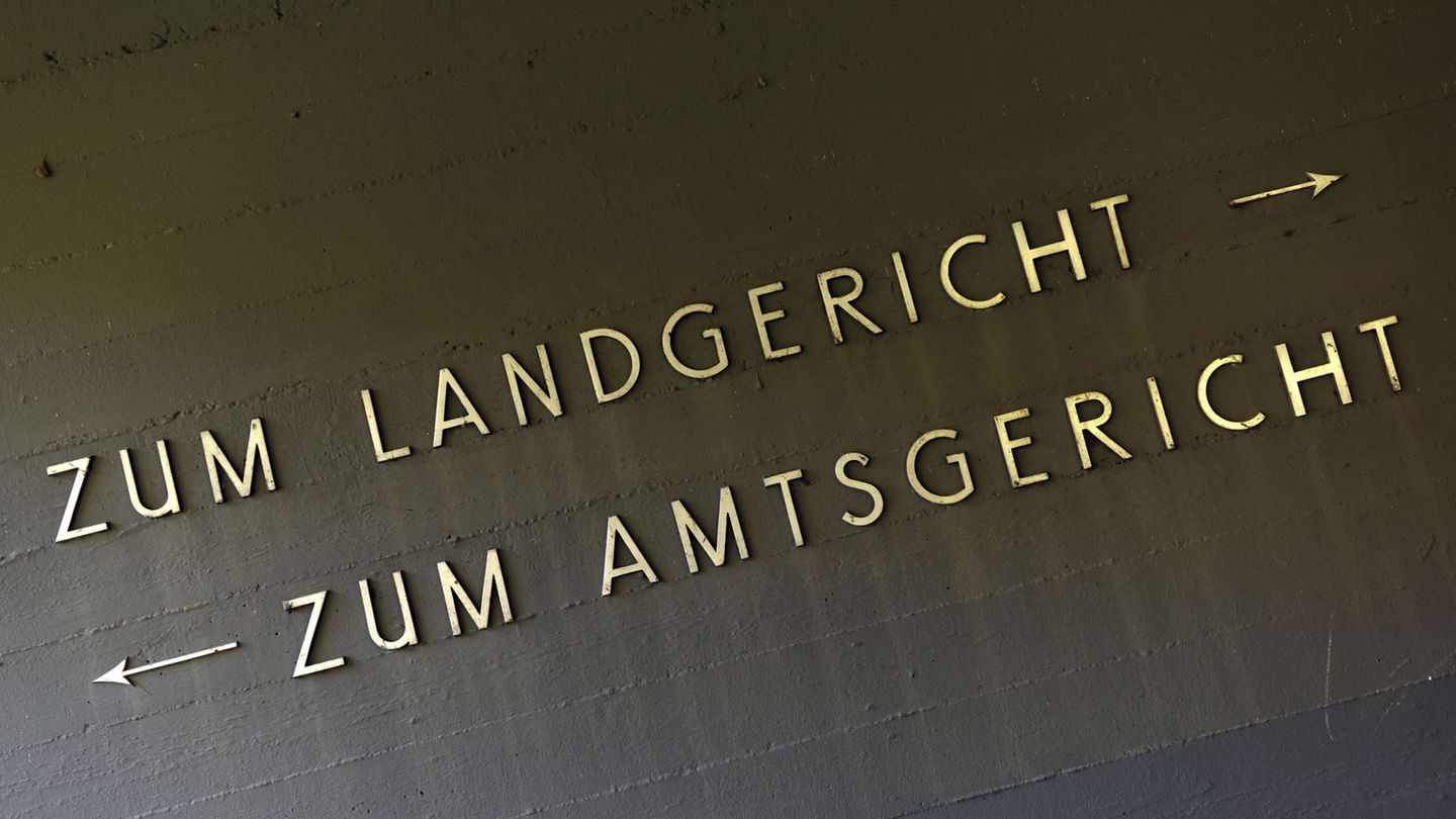 Urteil: Sieben Jahre Haft für Angriff mit Radlader auf Bundesstraße