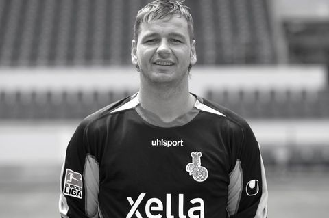 Der frühere Torwart Georg Koch ist gestorben. (Archivbild) Foto: Rolf Vennenbernd/dpa