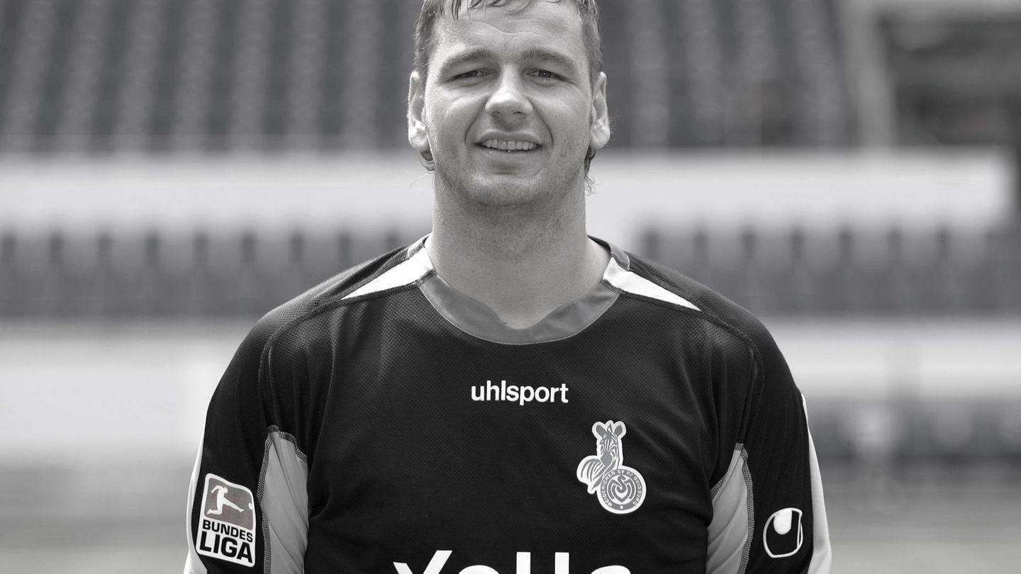 Der frühere Torwart Georg Koch ist gestorben. (Archivbild) Foto: Rolf Vennenbernd/dpa