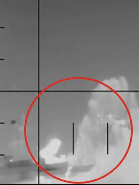 Iranische Fregatte von US-Torpedo attackiert – Explosion zerreißt "Iris Dena"