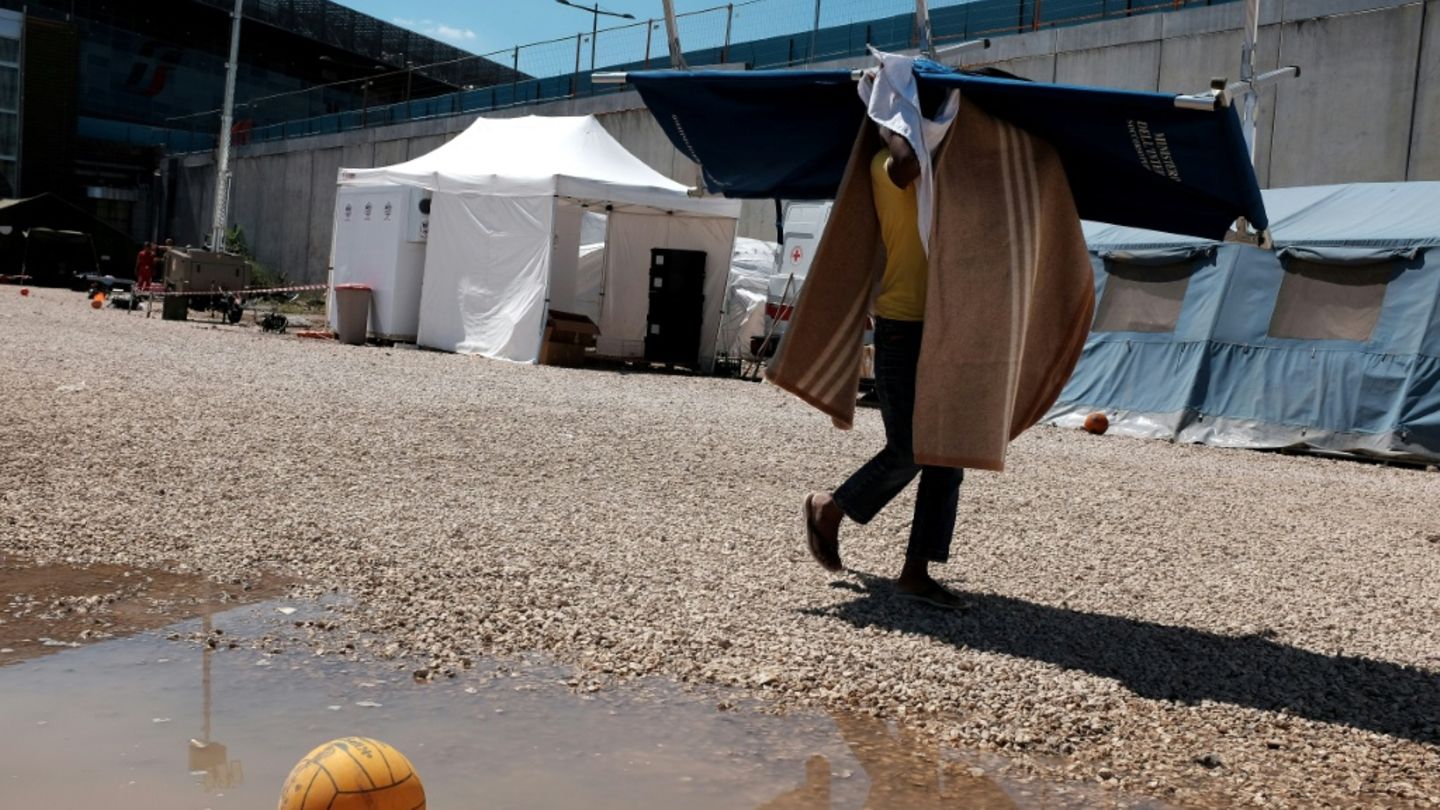 Behelfsflüchtlingslager in Rom 2015