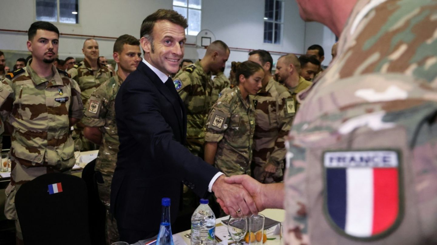 Frankreich erlaubt US-Flugzeugen in Golfregion Nutzung seiner Militärstützpunkte