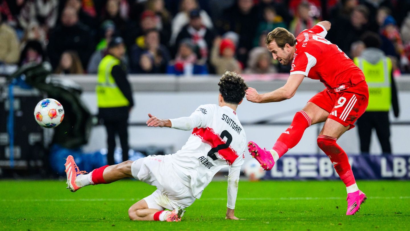 Der FC Bayern mit Torjäger Harry Kane trifft am 19. April wieder auf den VfB Stuttgart. (Archivbild) Foto: Tom Weller/dpa