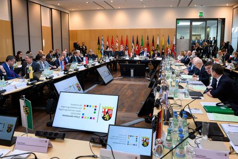 Länder und Kommunen verlangen vom Bund eine Soforthilfe für Altschulden Foto: Bernd von Jutrczenka/dpa