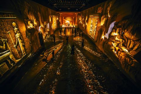 Ägyptens letzte Königin steht im Mittelpunkt der neuen immersiven Ausstellung "Kleopatra" in Hamburg. Foto: -/MAD/Alegria Exhibi