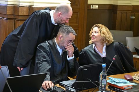 Am zweiten Verhandlungstag rügte die Verteidigung zunächst die Anklageschrift. (Archivbild) Foto: David Hammersen/dpa