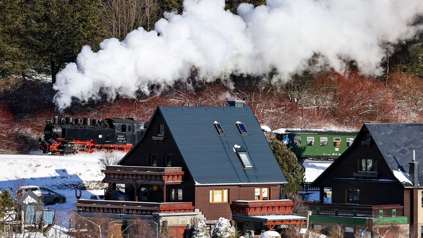 Ausgedampft: Die Fichtelbergbahn legt für drei Wochen eine Pause ein. Dann werden die Strecke und die Wagen fit für die Frühling