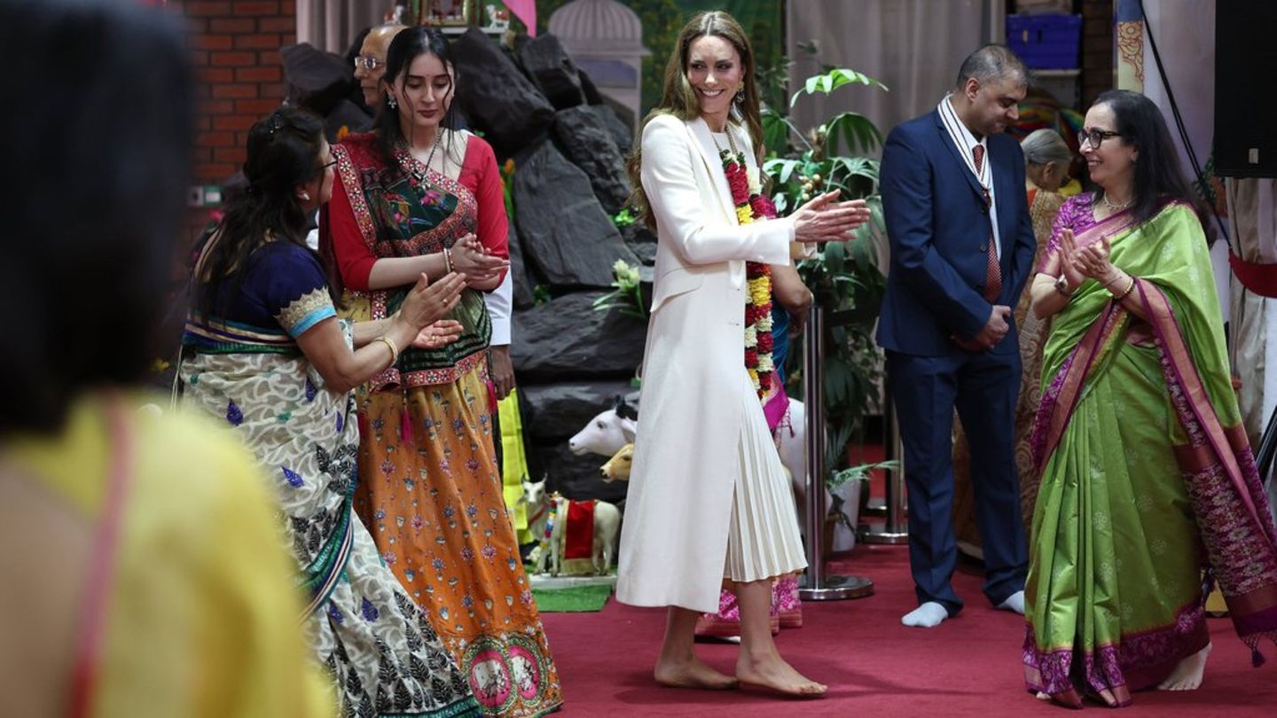Prinzessin Kate: Sie tanzt ausgelassen in Hindu-Tempel
