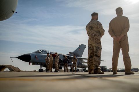 Könnte Deutschland über Artikel 5 der Nato in den Iran-Krieg verwickelt werden? Theoretisch müssen Bundeswehrsoldaten darauf vor