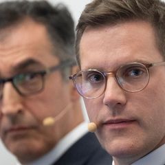 Özdemir ist Hagel in den Umfragen auf den Fersen. Foto: Marijan Murat/dpa