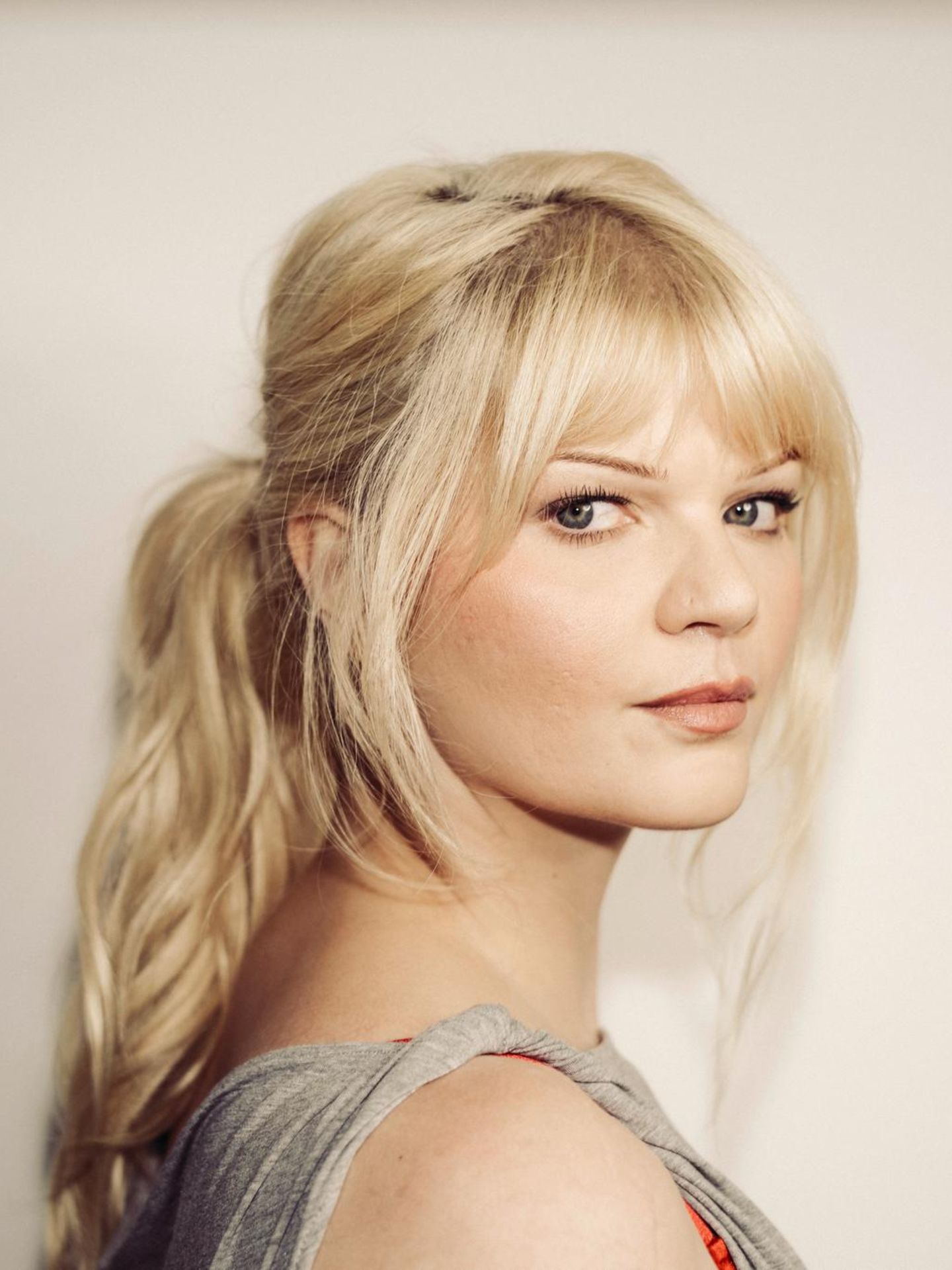 Sophie Passmann im Portrait