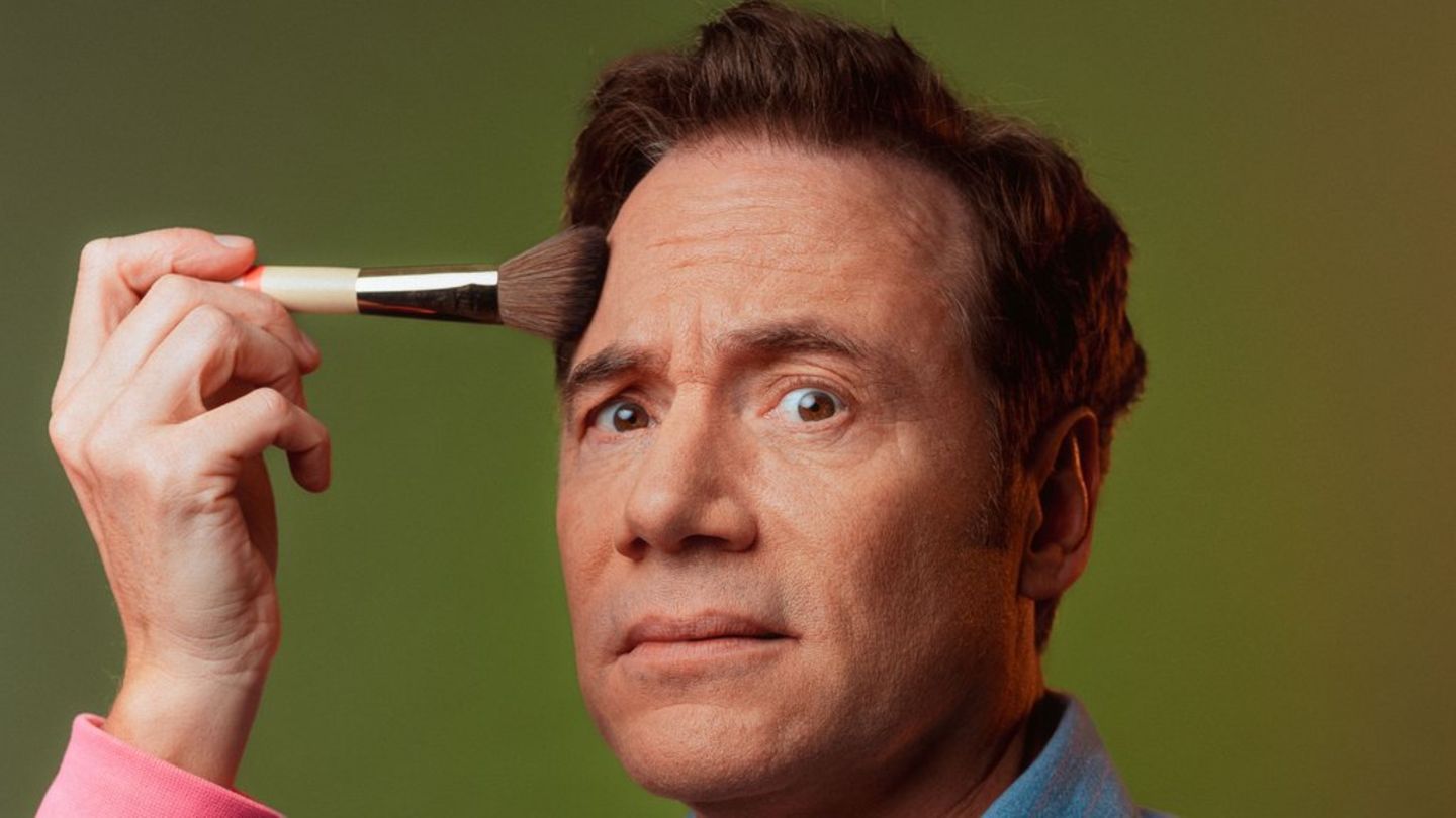 Michael Bully Herbig wagt sich auf die Live-Bühne.