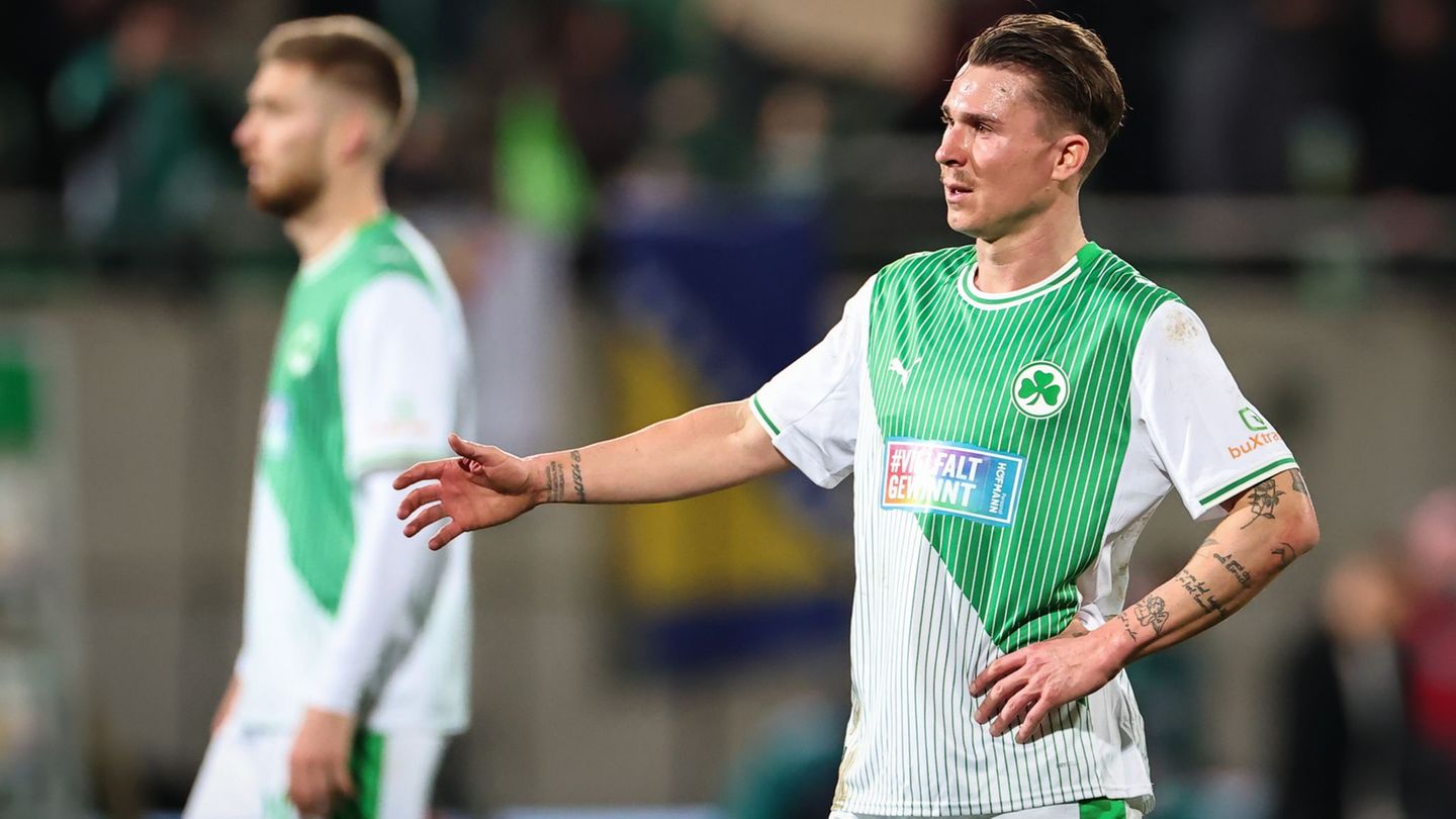 Fürths Topscorer Felix Klaus steht vor seinem Startelf-Comeback im Auswärtsspiel in Hannover. (Archivbild) Foto: Daniel Karmann/