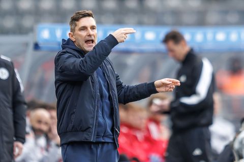 Hertha-Trainer Stefan Leitl Foto: Andreas Gora/dpa