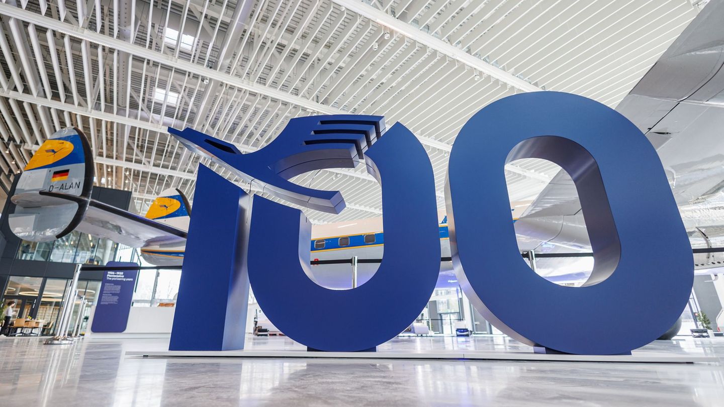 Lufthansa meldet zum Jubiläum Milliardengewinn. Foto: Hannes P. Albert/dpa